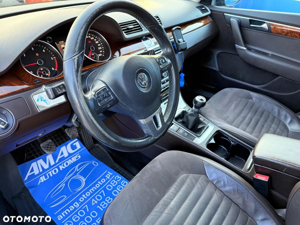 Volkswagen Passat Variant 2.0 Blue TDI SCR Trendline - 13