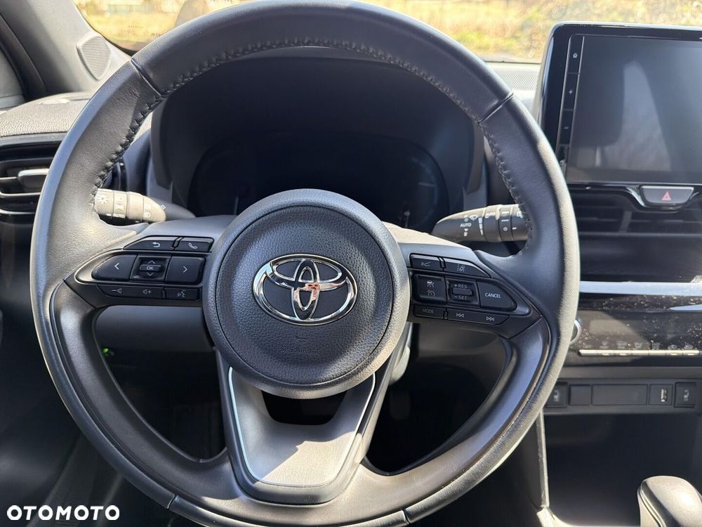 Toyota Yaris Cross Hybrid 1.5 Comfort - 16