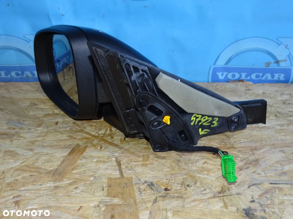 LUSTERKO LEWE VOLVO V70, S80 LIFT EUROPA 8-PIN - 3