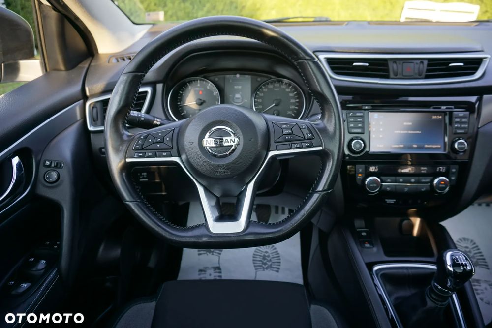 Nissan Qashqai - 22