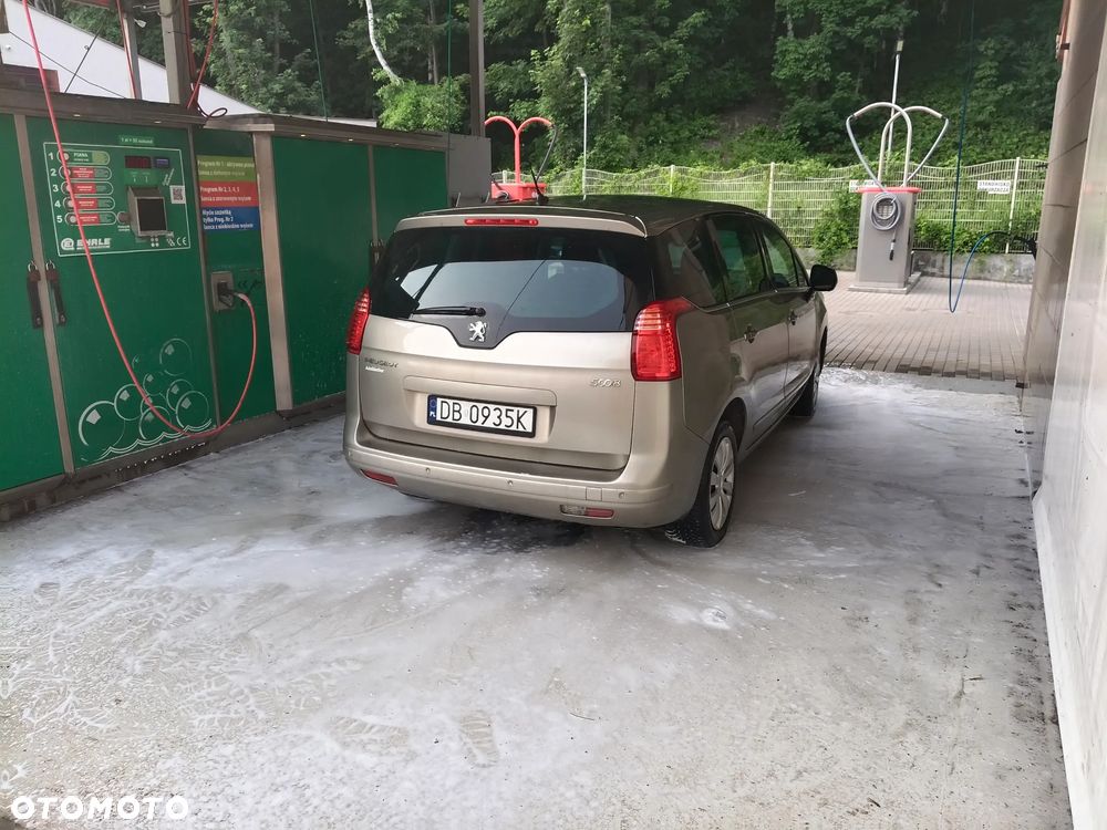 Peugeot 5008 1.6 HDi Premium - 3