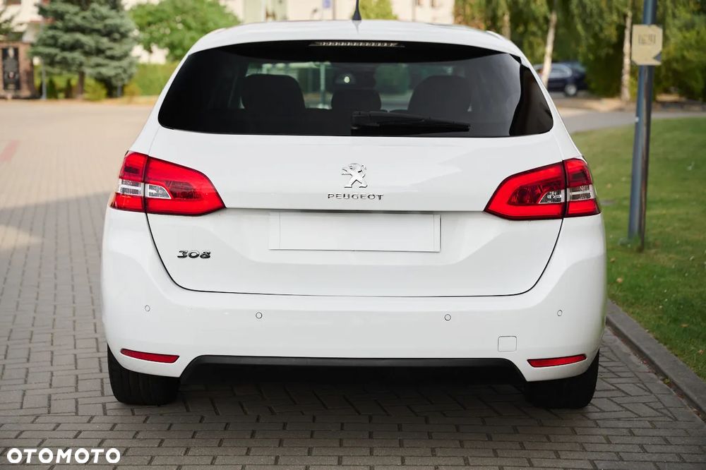 Peugeot 308 SW 1.5 BlueHDi Active S&S - 11