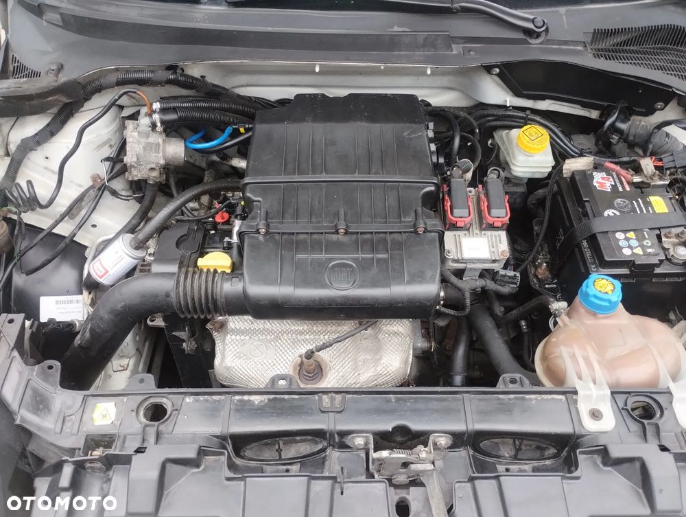 Fiat Punto 2012 - 11