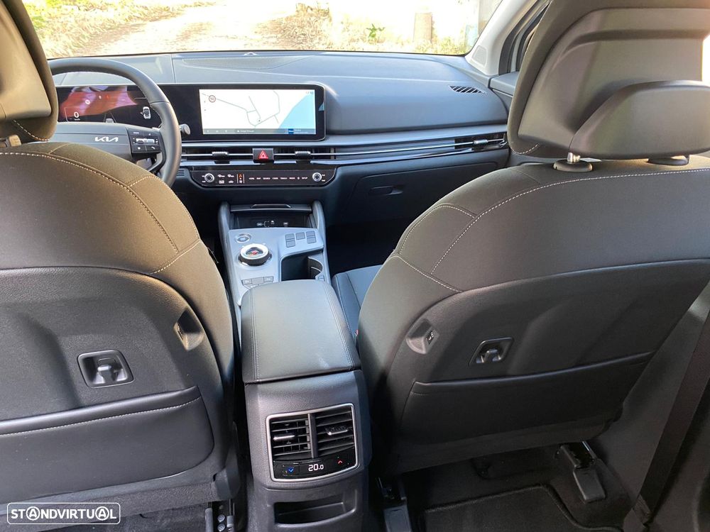 Kia Sportage 1.6 T-GDi HEV Drive - 12