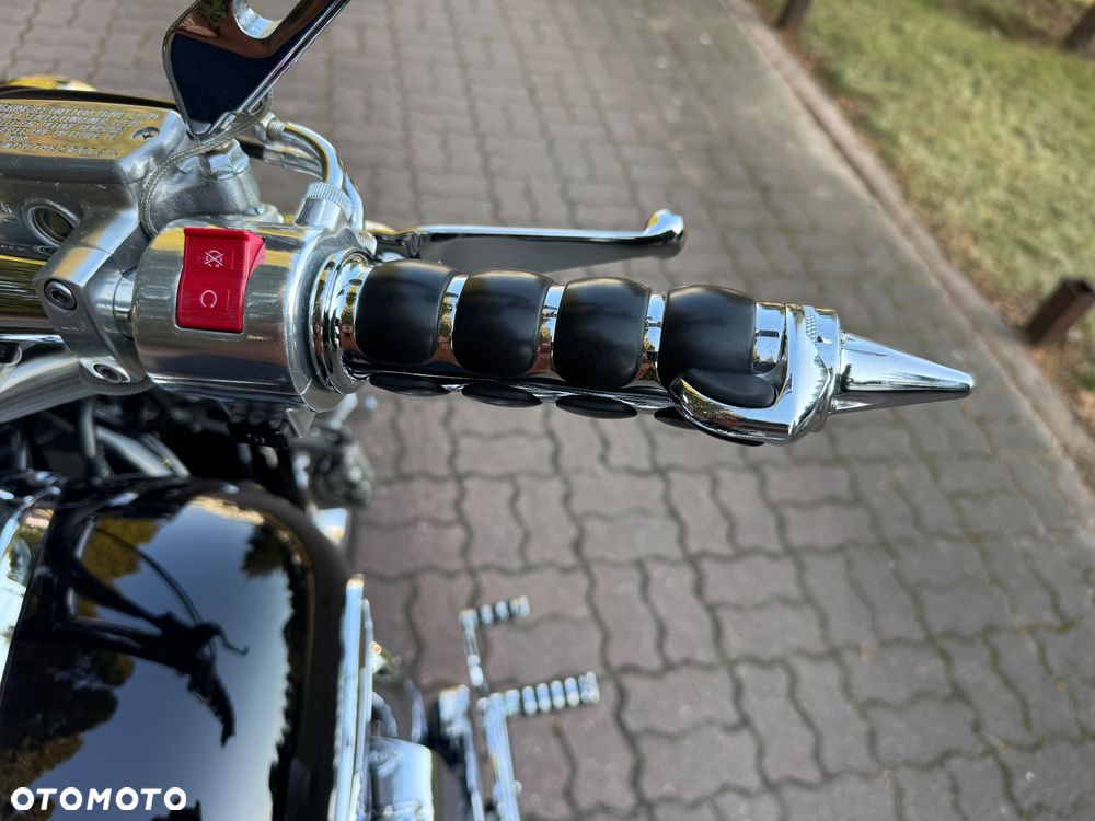 Honda VTX - 33
