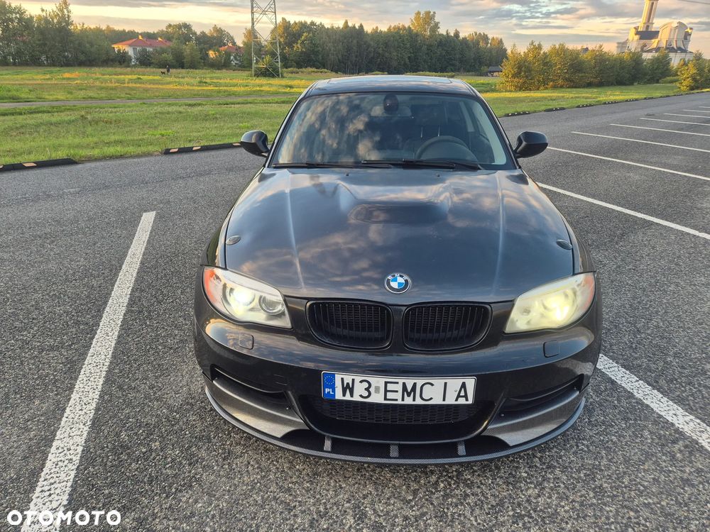 BMW Seria 1 135i Limited Edition Lifestyle mit M Sportpaket - 13