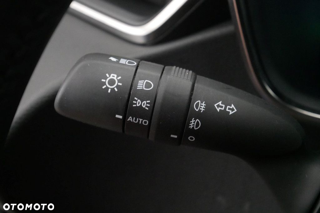 Toyota Corolla - 27