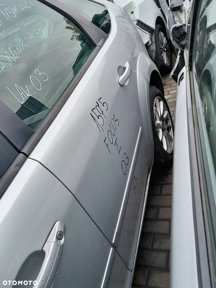 FORD FOCUS MK2 DRZWI LEWE TYLNE LEWY TYŁ HB KOLOR: 03