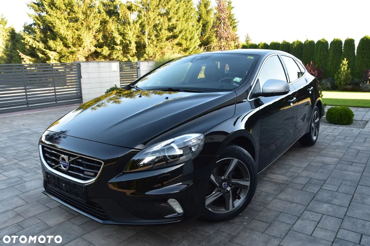 Volvo V40 D2 Drive-E R-Design Momentum - 5