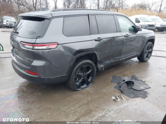 Jeep Grand Cherokee - 4