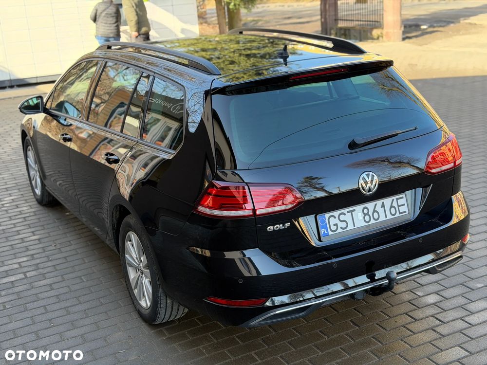 Volkswagen Golf 1.6 TDI SCR DSG Comfortline - 11