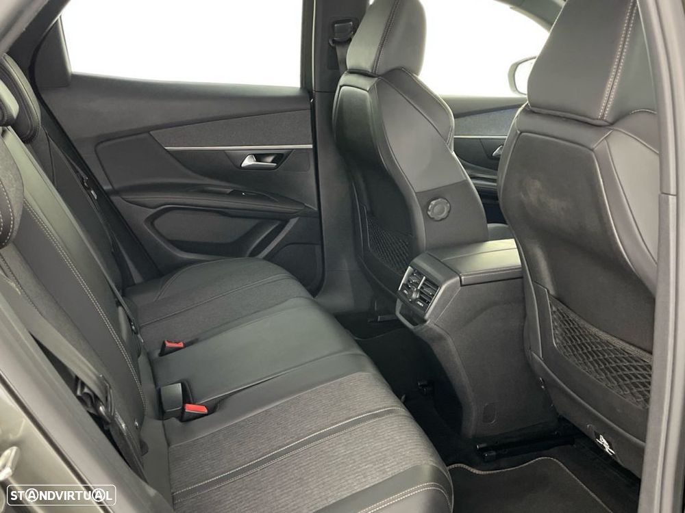 Peugeot 3008 1.5 BlueHDi GT Line - 26
