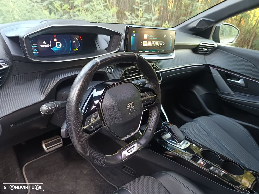 Peugeot e-208 GT Pack - 9