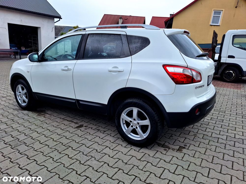 Nissan Qashqai - 32