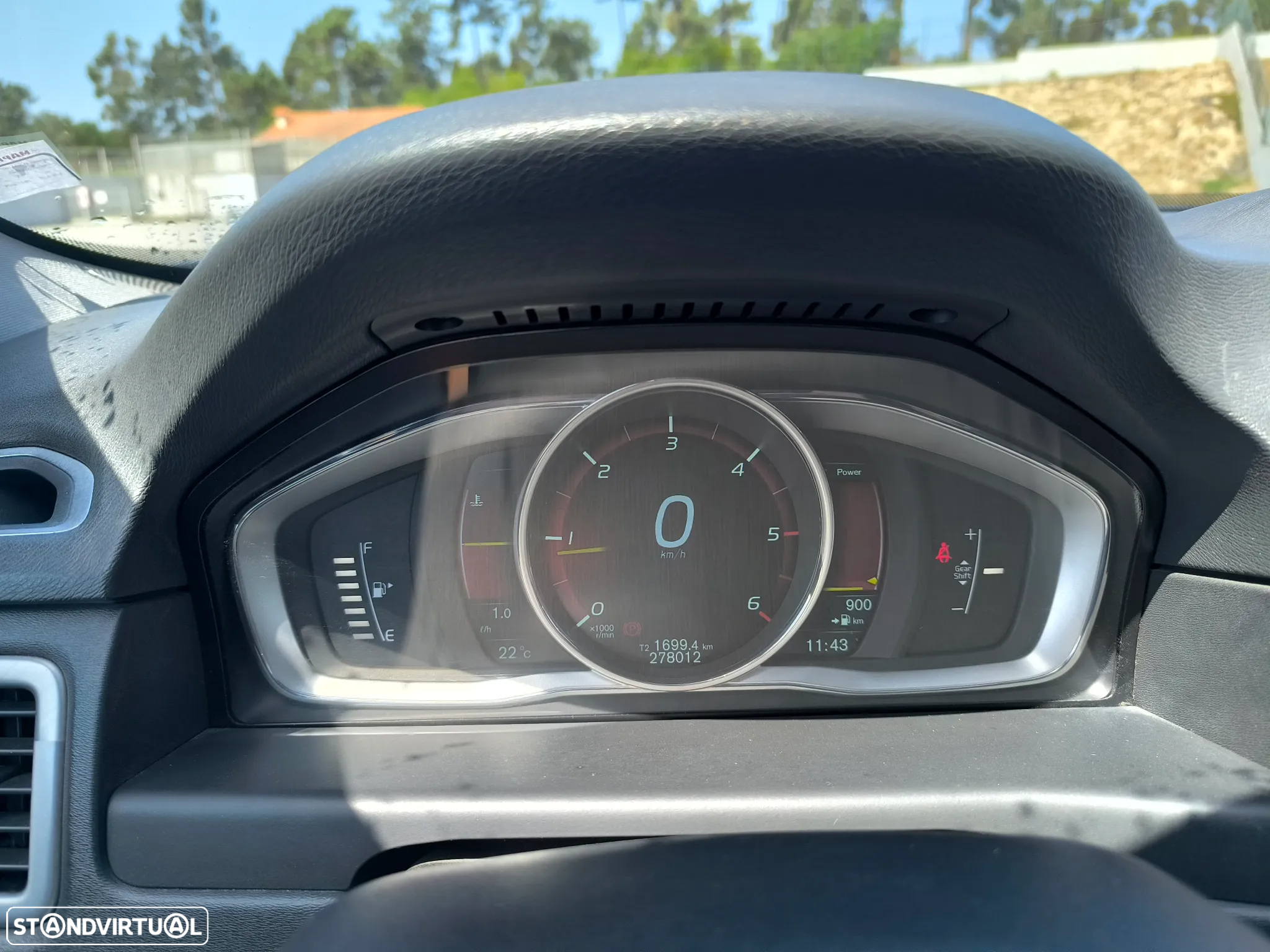Volvo XC 70 2.0 D4 Summum - 21