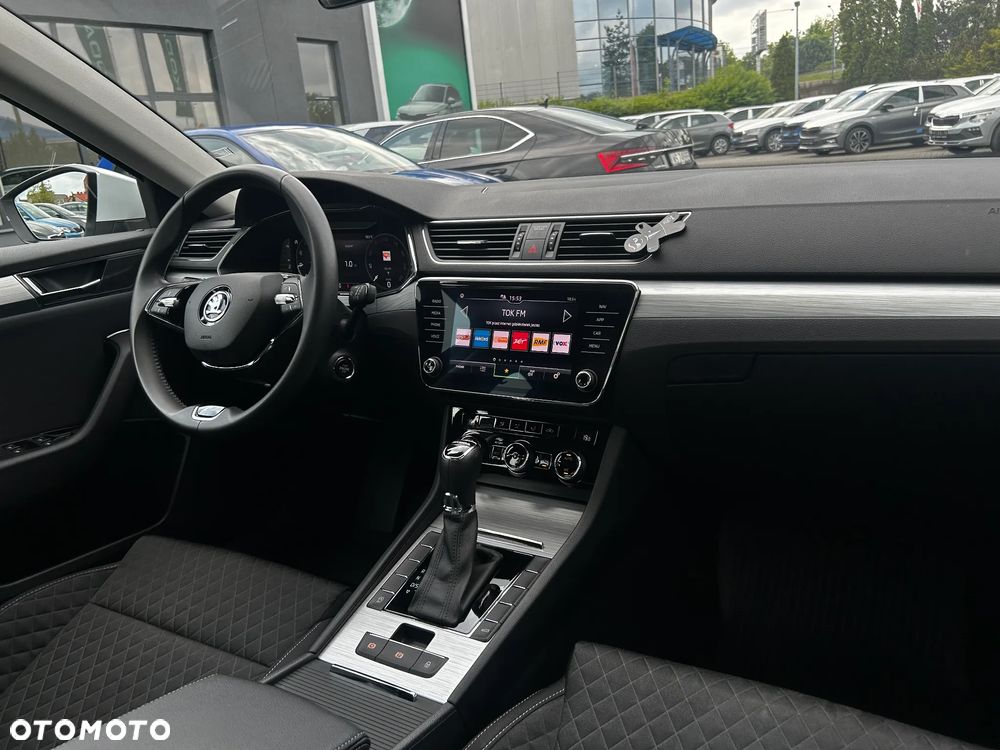 Skoda Superb 2.0 TDI SCR Ambition DSG - 26