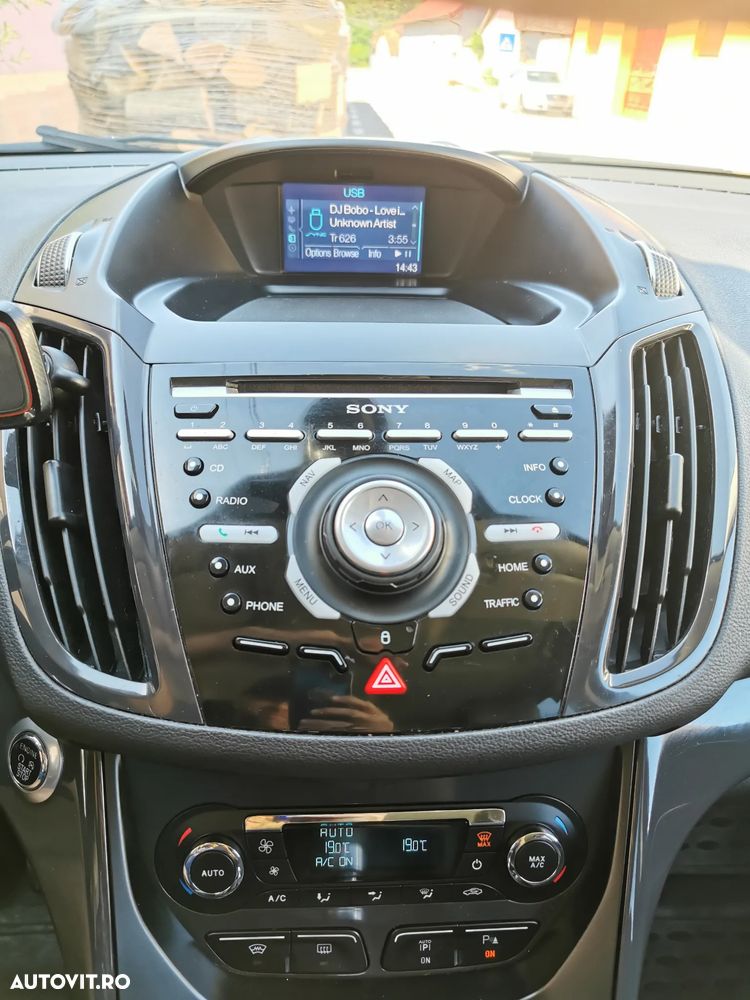 Ford Kuga 2.0 TDCi 4WD Titanium - 11