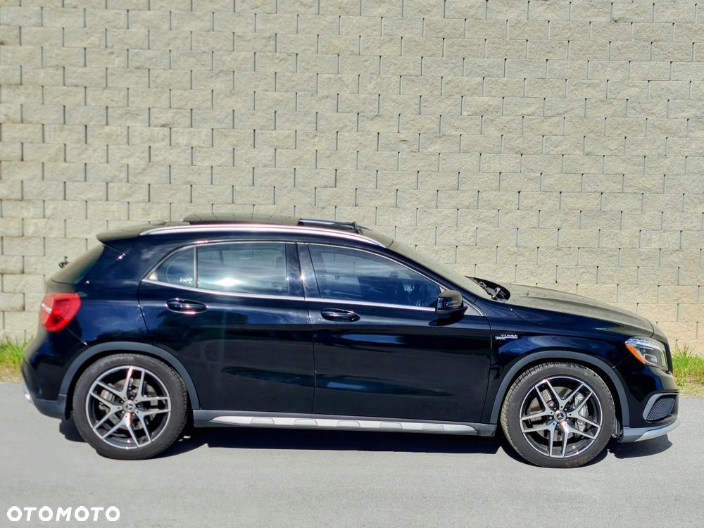 Mercedes-Benz GLA AMG 45 4-Matic - 8