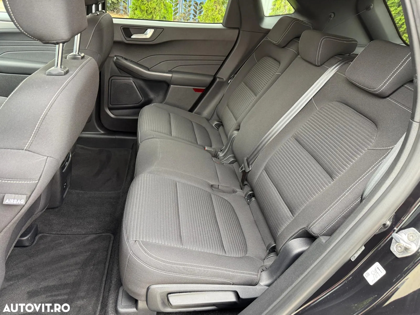 Ford Kuga 2.5 Duratec FWD FHEV Titanium - 13