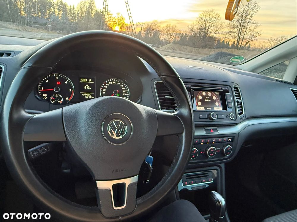 Volkswagen Sharan 2.0 TDI Comfortline DSG - 37