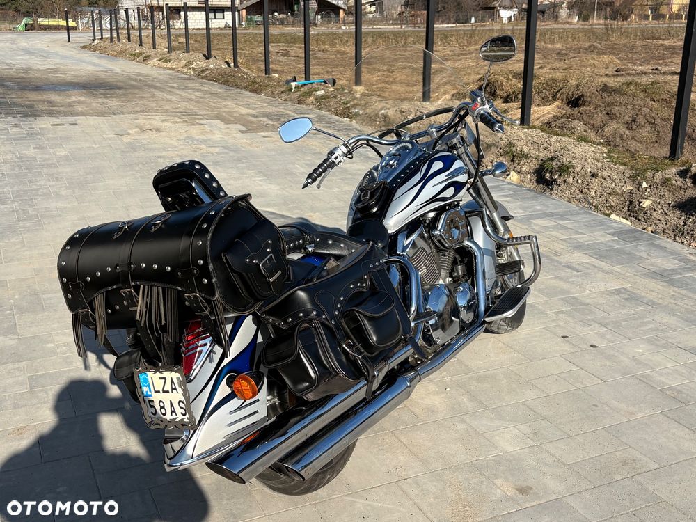 Honda VTX - 8