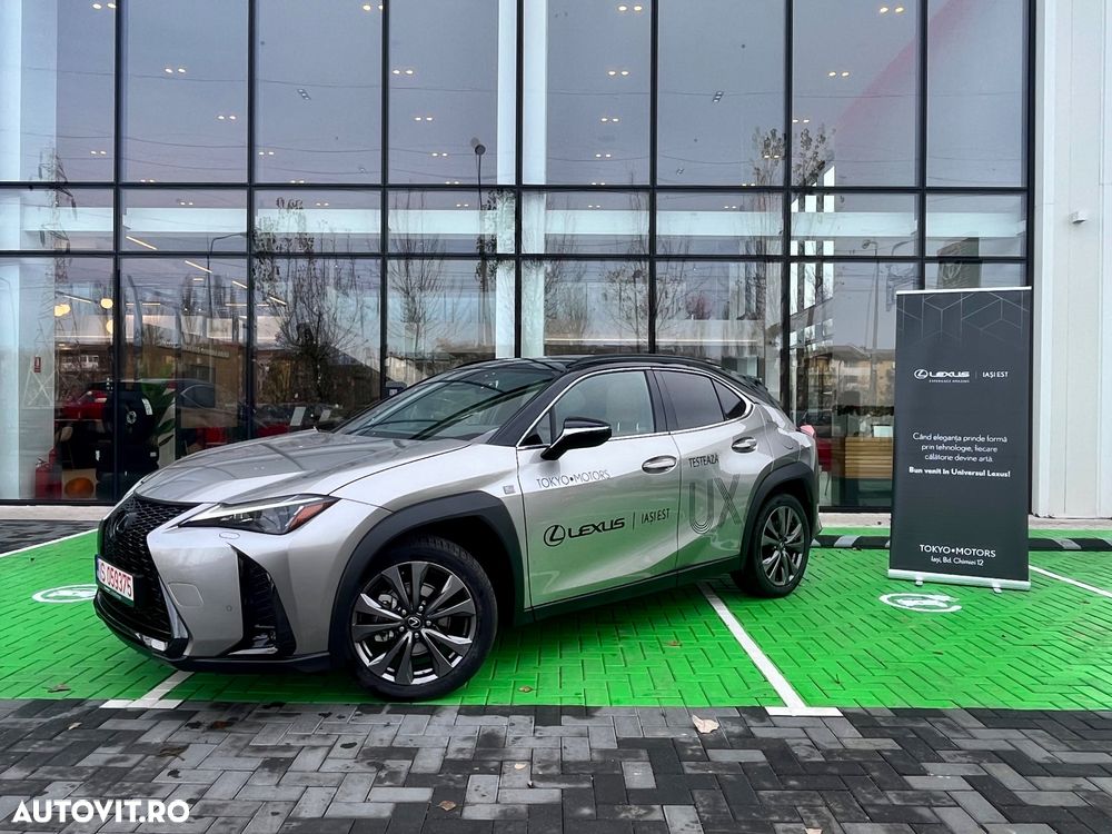 Lexus UX 300h F SPORT Design - 1