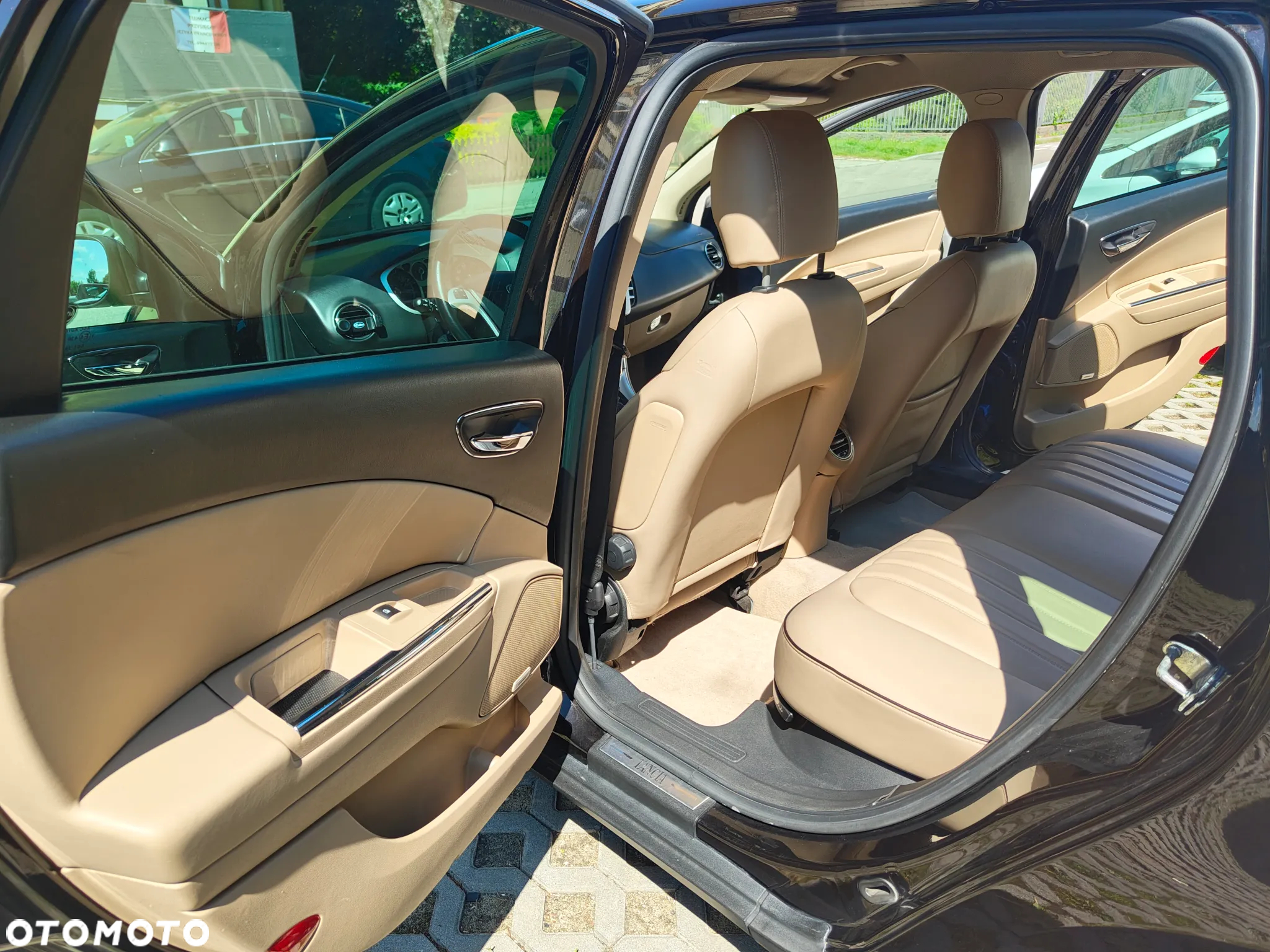 Lancia Delta 1.4 MultiAir Gold S&S - 8