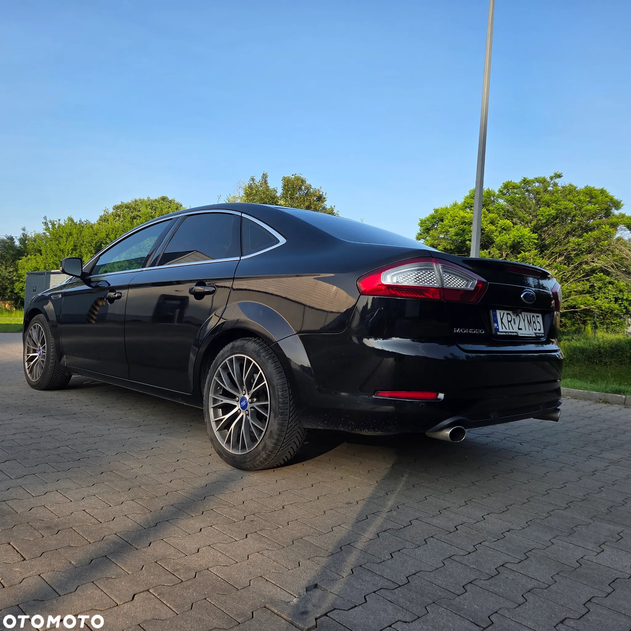 Ford Mondeo 2.0 EcoBoost Titanium - 17