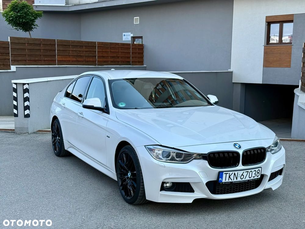 BMW Seria 3 320d Efficient Dynamics Sport Line - 11