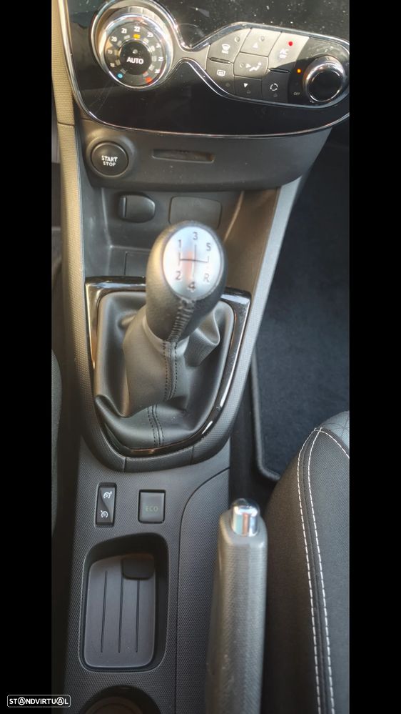 Renault Clio 0.9 TCE Luxe - 13