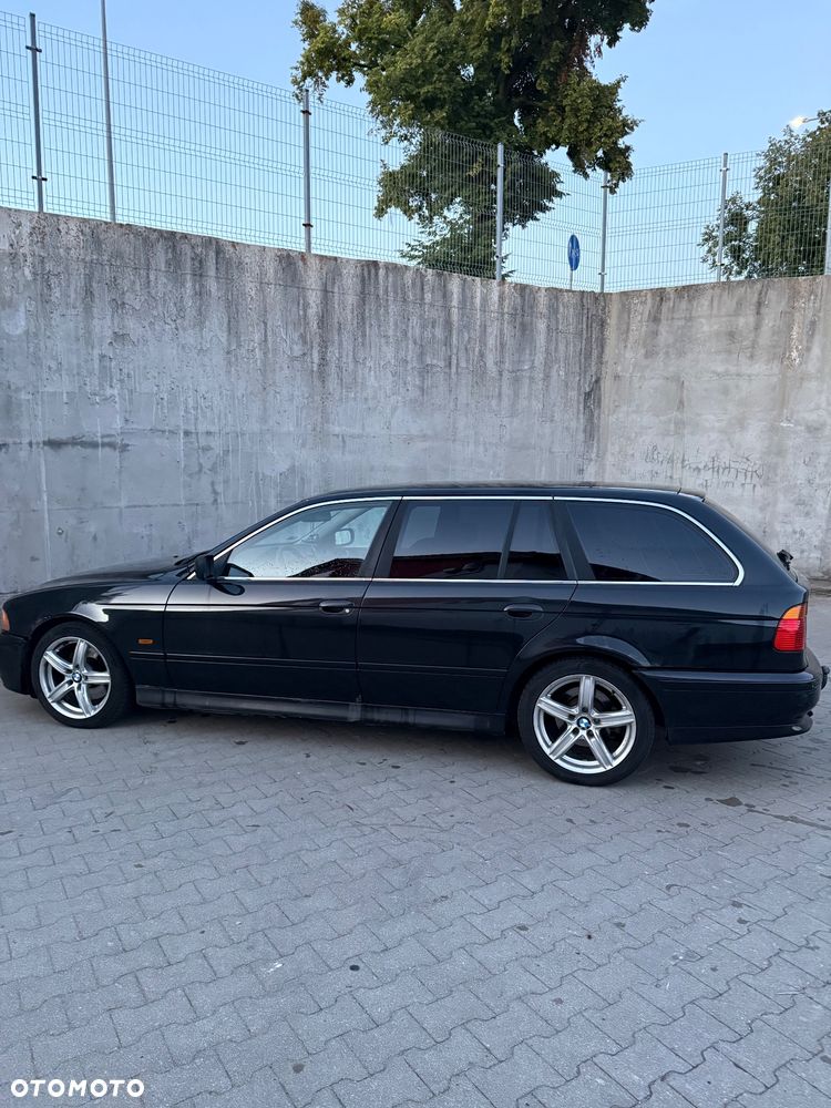 BMW Seria 5 - 13