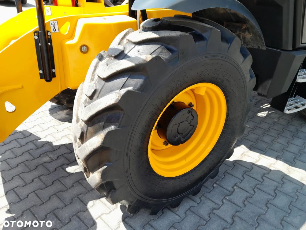JCB 540-200 2023r - 19