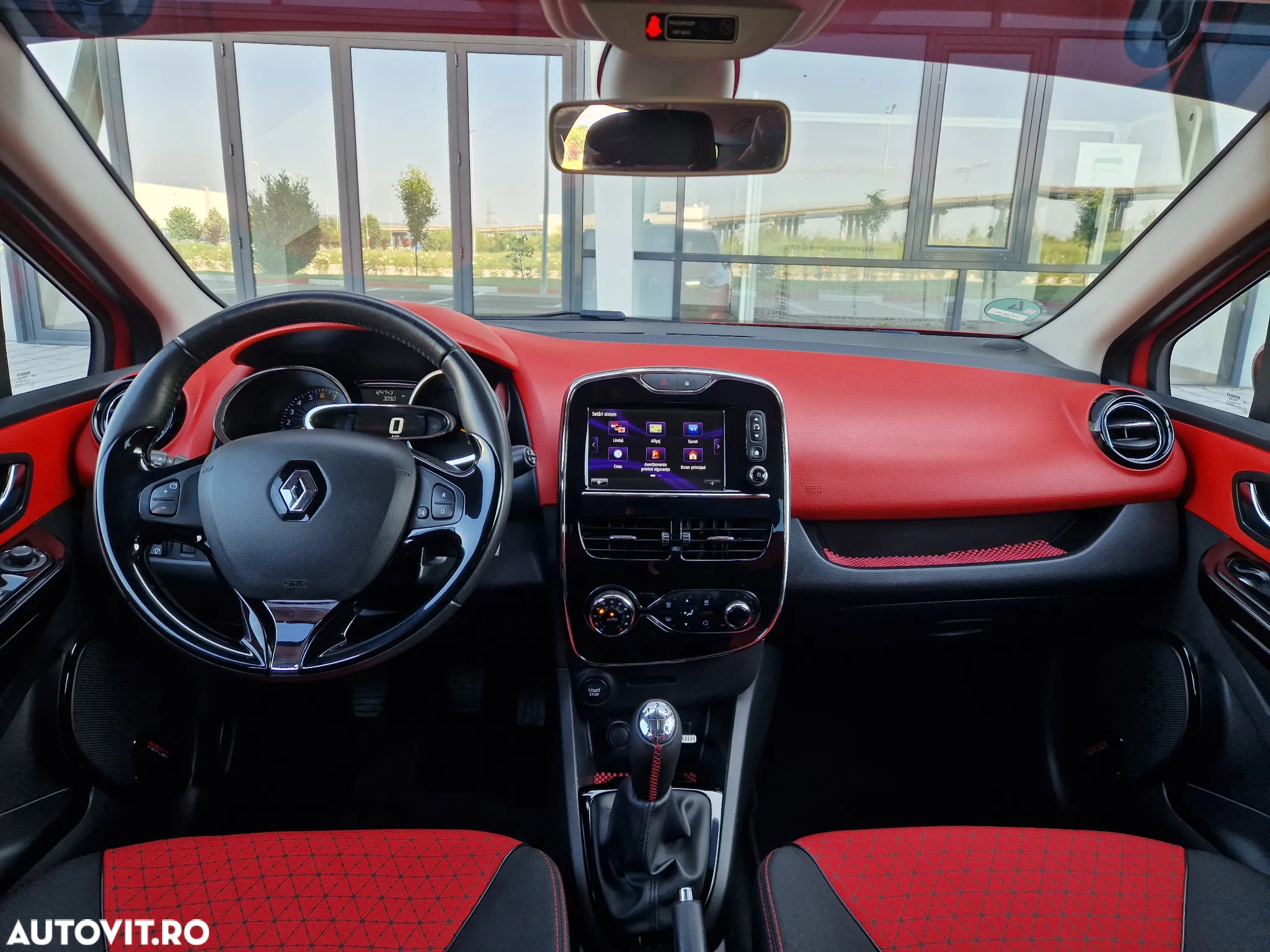 Renault Clio TCe 90 BUSINESS EDITION - 4
