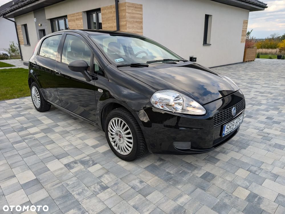Fiat Grande Punto 1.4 8V - 28