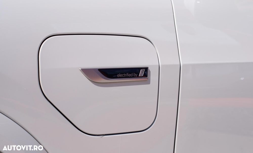 BMW X5 xDrive45e AT PHEV - 11