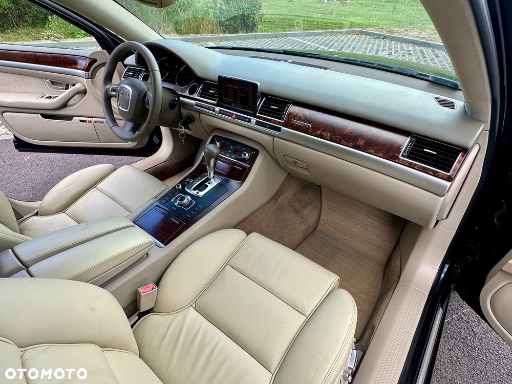Audi A8 - 9