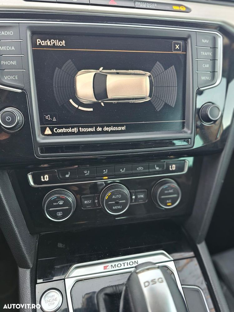 Volkswagen Passat 2.0 TDI DSG 4Motion Highline - 13