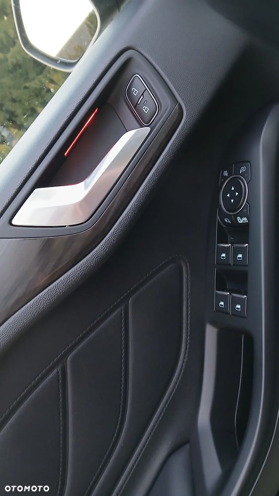 Ford Focus 2.0 EcoBlue Vignale - 38