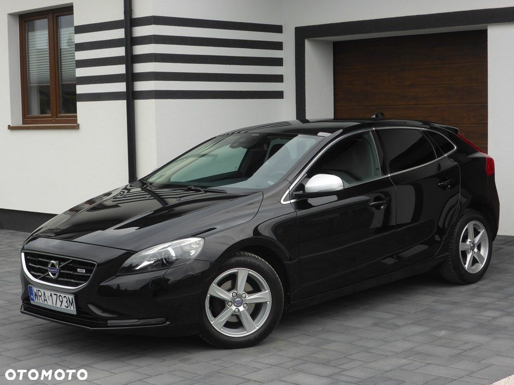 Volvo V40 D2 Momentum - 8