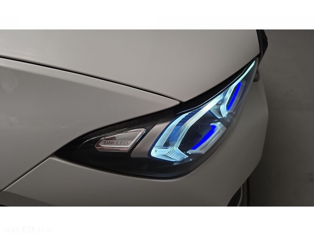 BMW Seria 3 320d xDrive mHEV M Sport sport - 26