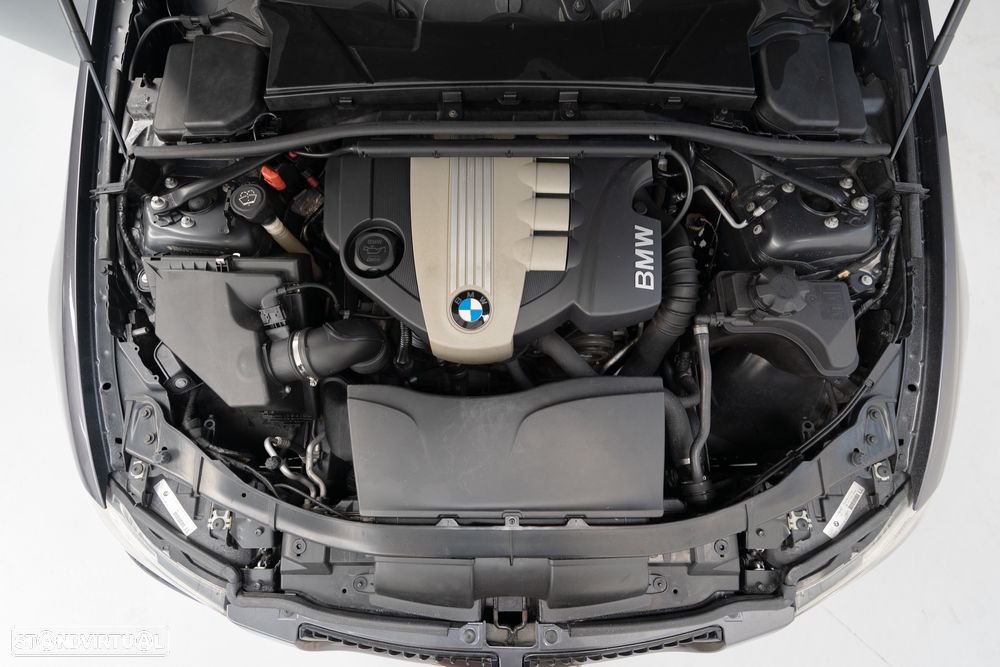 BMW 318 d - 40