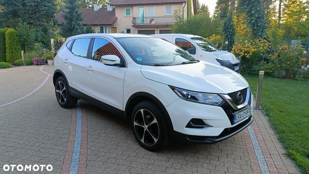 Nissan Qashqai - 1