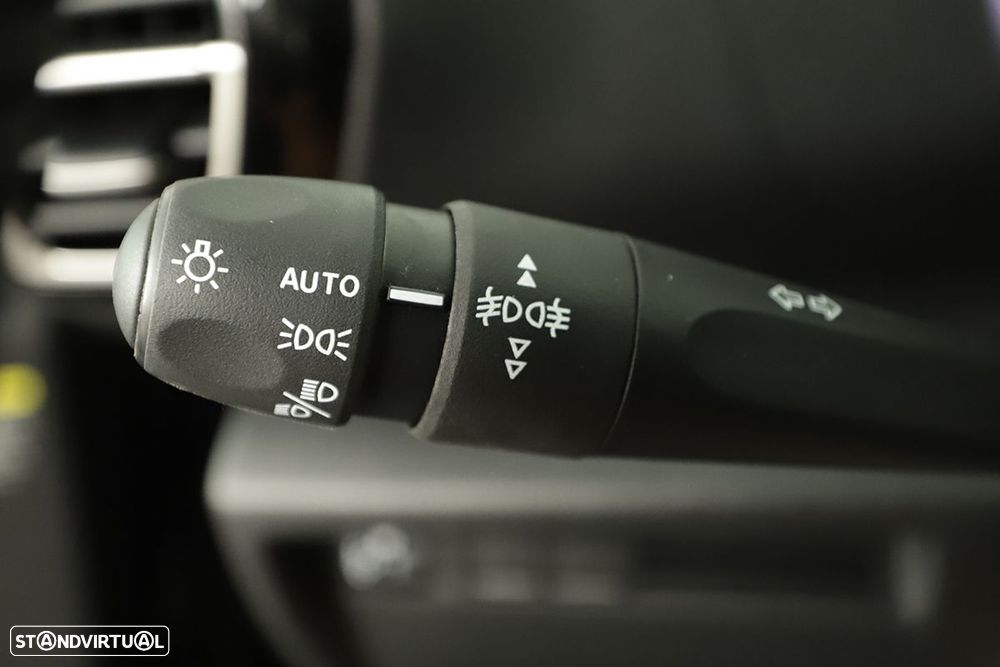 Citroën C4 1.2 PureTech Plus EAT8 - 16