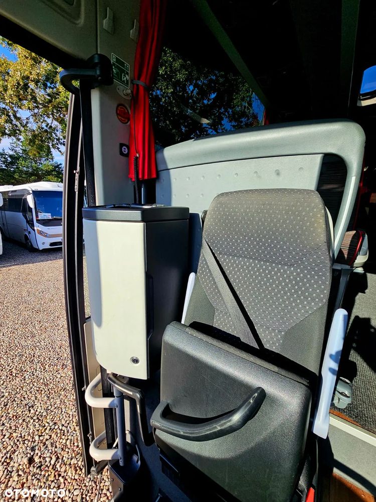 Mercedes-Benz TOURISMO dostępne od ręki - 18