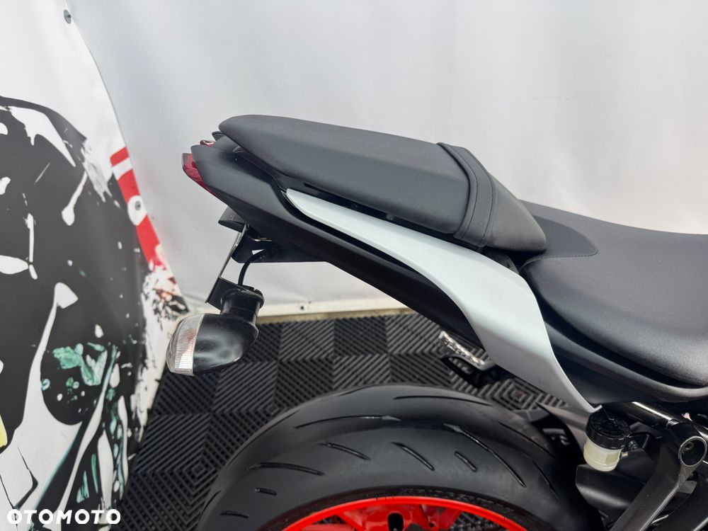 Yamaha MT - 29