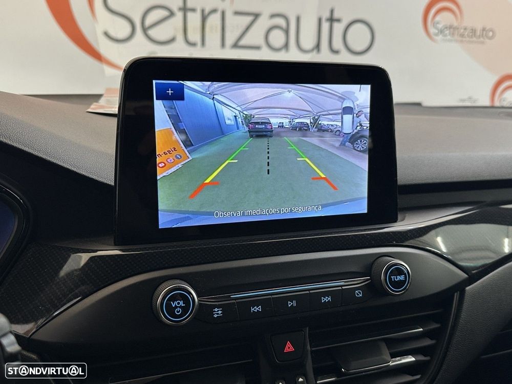 Ford Focus 1.0 EcoBoost MHEV ST-Line - 17