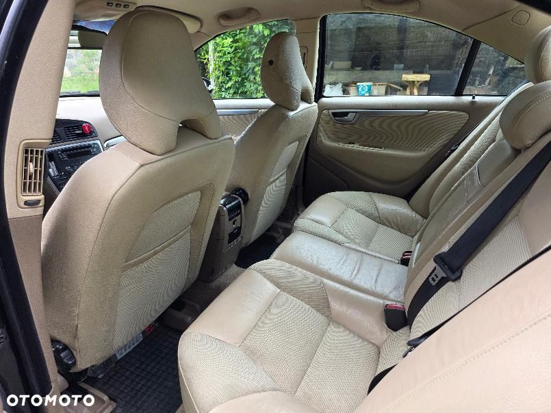 Volvo S60 2.4 Summum - 8