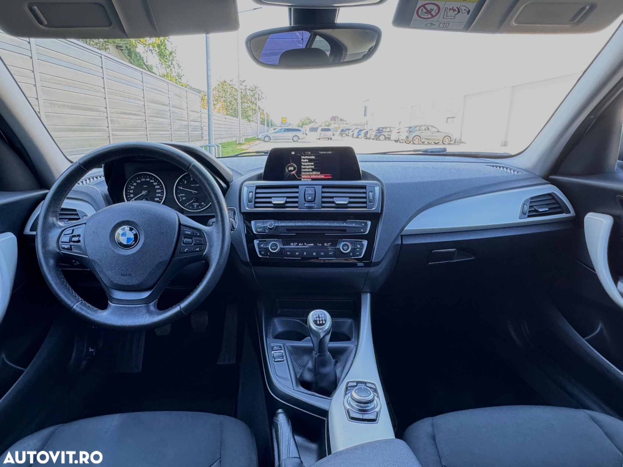 BMW Seria 1 116i - 5