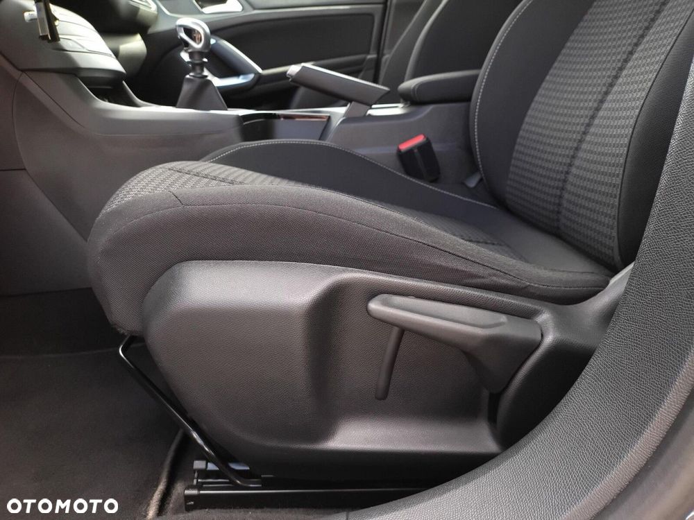 Peugeot 308 - 24