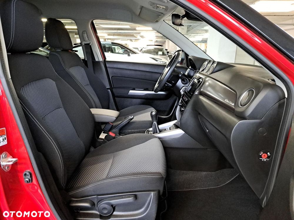 Suzuki Vitara 1.0 Boosterjet Premium 4WD - 14